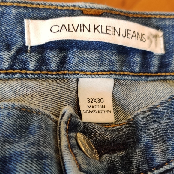 CALVIN KLEIN JEANS - Picture 4 of 5